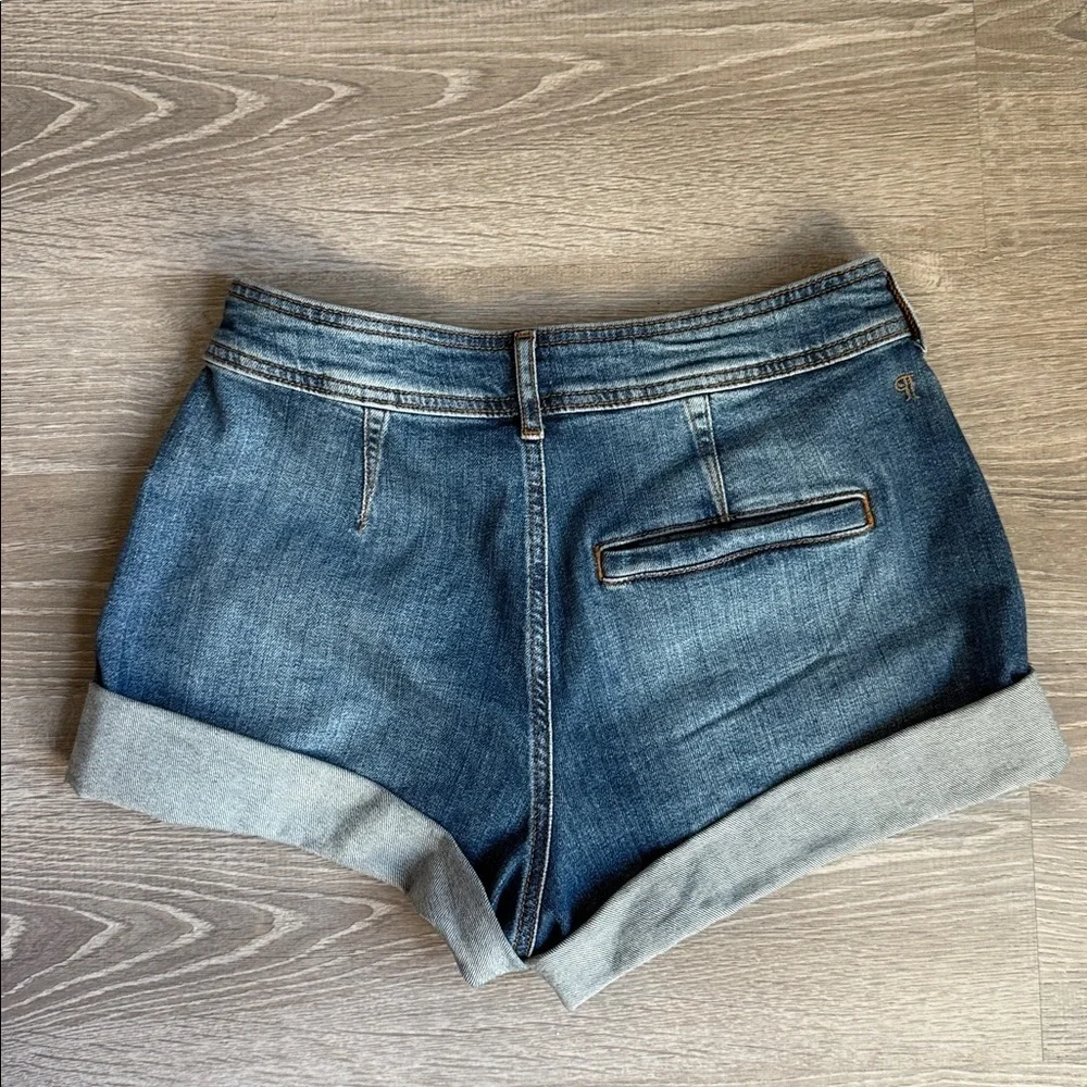 Anthropologie PILCRO  Rolled Denim Shorts 26 - Picture 3 of 10